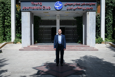 بازدید سید محسن حکیم از باشگاه خبرنگاران جوان