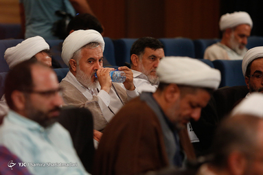 رونمایی از کتاب 
