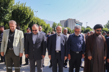 مراسم تشییع پیکر مرحوم حسین آهی