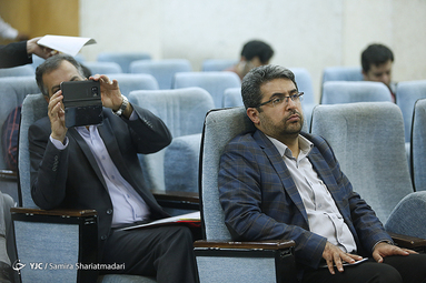 بازدید وزیر راه وشهرسازی از باشگاه خبرنگاران جوان