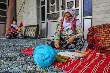 کارچاله نوعی از پارچه بافی سنتی و هنر دست زنان روستای «بالاجاده» از توابع کردکوی استان گلستان است.