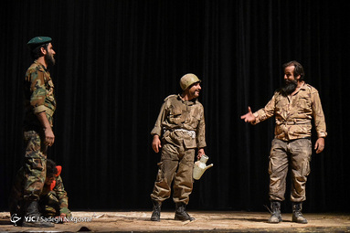 پل کارون، نمایش اقتباسی از زندگی شهید شاهرخ ضرغام معروف به «حر انقلاب»