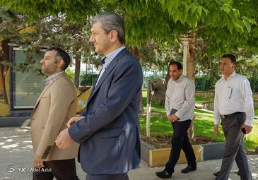 بازدید کاظم پالیزدار مشاور معاون اول رئیس‌جمهور از باشگاه خبرنگاران جوان