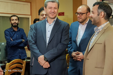 بازدید کاظم پالیزدار مشاور معاون اول رئیس‌جمهور از باشگاه خبرنگاران جوان