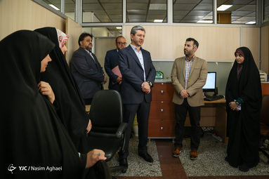بازدید کاظم پالیزدار مشاور معاون اول رئیس‌جمهور از باشگاه خبرنگاران جوان