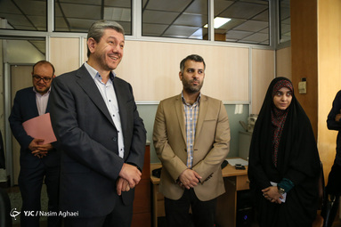 بازدید کاظم پالیزدار مشاور معاون اول رئیس‌جمهور از باشگاه خبرنگاران جوان