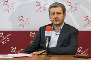 بازدید کاظم پالیزدار مشاور معاون اول رئیس‌جمهور از باشگاه خبرنگاران جوان