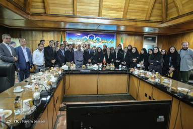 تجلیل از خبرنگاران و اصحاب رسانه در مرکز پژوهش‌های مجلس شورای اسلامی