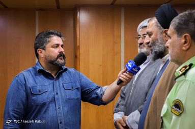 خبرنگار