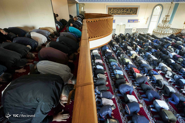 نماز عید قربان در هلند