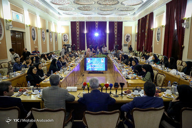 روز خبرنگار با وزیر علوم