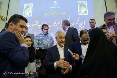 روز خبرنگار با وزیر علوم