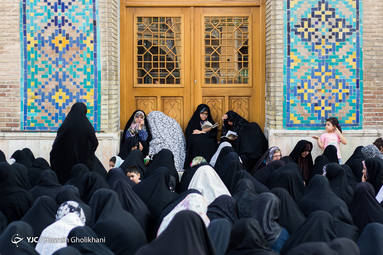 مراسم پرفیض دعای عرفه در امام زاده حسین (ع) قزوین