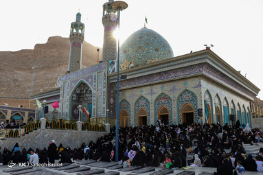 مراسم پرفیض دعای عرفه در مزار شهدا شهرضا