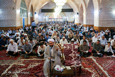 دعای پر فیض عرفه در تبریز
