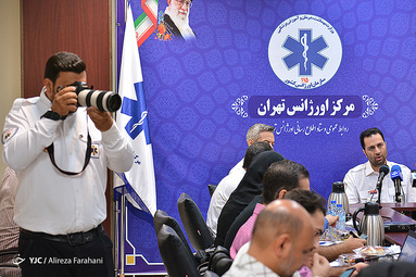 نشست خبری پیمان صابریان رئیس اورژانس تهران صبح امروز به‌ مناسبت روز خبرنگار با حضور اصحاب رسانه برگزار شد.