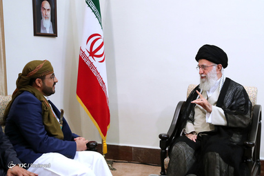 دیدار محمد عبدالسلام سخنگوی جنبش انصارالله یمن با حضرت آیت‌الله خامنه‌ای رهبر معظم انقلاب اسلامی