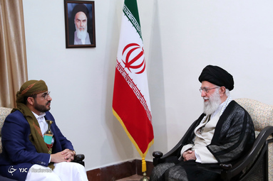 دیدار محمد عبدالسلام سخنگوی جنبش انصارالله یمن با حضرت آیت‌الله خامنه‌ای رهبر معظم انقلاب اسلامی