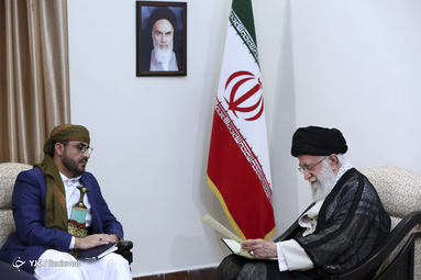 دیدار محمد عبدالسلام سخنگوی جنبش انصارالله یمن با حضرت آیت‌الله خامنه‌ای رهبر معظم انقلاب اسلامی