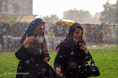 جشنواره بادبادکها در خرمدره زنجان