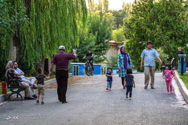 شب های تهران در پارک ملت