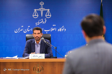 سومین جلسه دادگاه رسیدگی به اتهامات تعدادی از اخلال‌گران عمده در نظام تولیدی کشور از طریق خرید و فروش مواد اولیه پتروشیمی در بازار آزاد