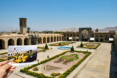عکس گرفته شده توسط استاد علی گلشن از نمای کلی مجموعه گنجعلیخان در سال 1340 و عکس جدید مجوعه در سال 1398