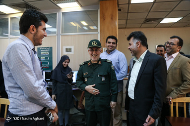 بازدیدسردار کمالی رئیس اداره سرمایه انسانی سرباز ستاد کل نیرو‌های مسلح از باشگاه خبرنگاران جوان