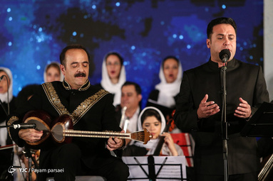 موسیقی زنده آب و آتش در شب عید غدیر خم در  بوستان آب و آتش