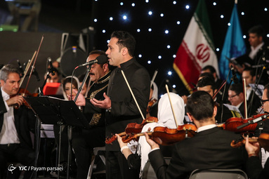 موسیقی زنده آب و آتش در شب عید غدیر خم در  بوستان آب و آتش