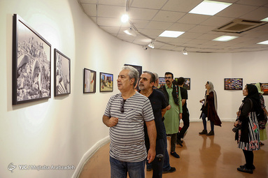 نمایشگاه عکس 