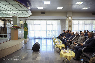 رونمایی از محصولات داروسازی ثامن