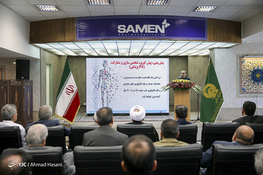 رونمایی از محصولات داروسازی ثامن