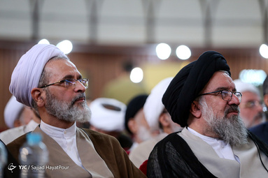 آیین رونمایی از سه جلد کتاب شرح نهج‌البلاغه اثر رهبر معظّم انقلاب