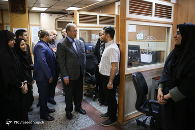 بازدید سخنگوی دولت از باشگاه خبرنگاران