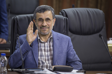 محمود احمدی‌نژاد در جلسه مجمع تشخیص مصلحت نظام/ ۶ شهریور ۹۸