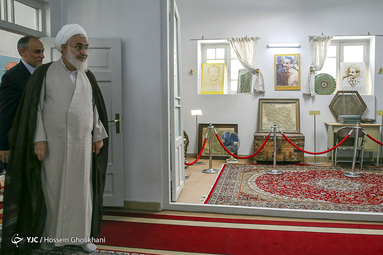 دیدار آیت‌الله عابدینی امام جمعه و نماینده ولی فقیه در استان قزوین با خانواده شهید رجایی