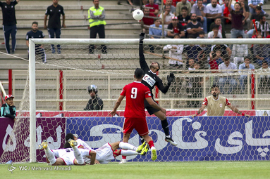 لیگ برتر فوتبال/ تراکتورسازی ۱ - پرسپولیس ۰