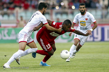 لیگ برتر فوتبال/ تراکتورسازی ۱ - پرسپولیس ۰