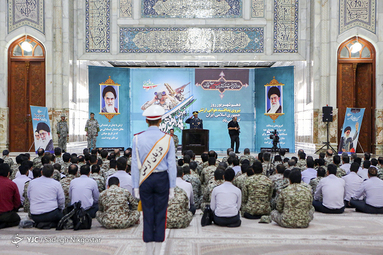 تجدید میثاق کارکنان نیروی جدید پدافند هوایی ارتش‎ با امام راحل