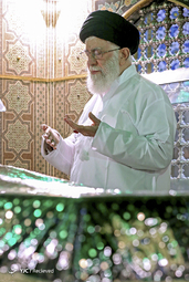 غبارروبی مضجع مطهر حضرت امام رضا‌(ع)