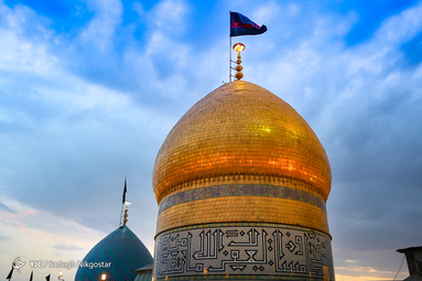 آئین تعویض و اهتزاز پرچم متبرک گنبد حرم امام حسین(ع) بر فراز بارگاه سیدالکریم حضرت عبدالعظیم الحسنی (ع)