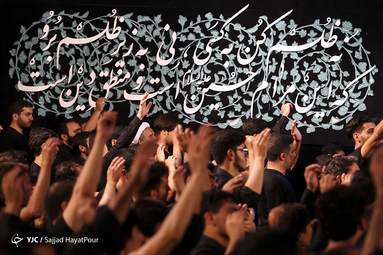 عزاداری در هیئت رزمندگان اسلام قم با سخنرانی حجت الاسلام دکتر رفیعی و  مداحی حاج حسن شالبافان