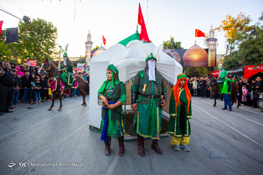 ورود نمادین کاروان امام حسین(ع) به دشت کربلا