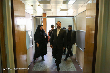 بازدید سخنگوی وزارت کشور از باشگاه خبرنگاران