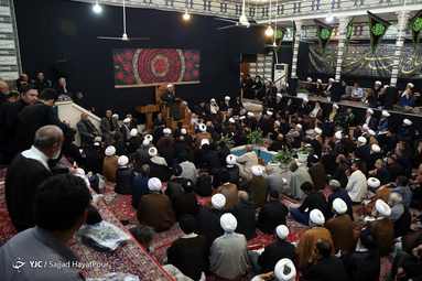 هیئت ما / عزاداری روز پنجم محرم در دفتر مراجع تقلید آیت الله مکارم شیرازی، آیت الله نوری همدانی، آیت الله صافی گلپایگانی و آیت الله بروجردی