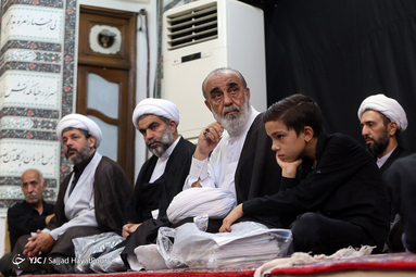 هیئت ما / عزاداری روز پنجم محرم در دفتر مراجع تقلید آیت الله مکارم شیرازی، آیت الله نوری همدانی، آیت الله صافی گلپایگانی و آیت الله بروجردی