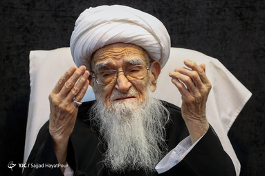 هیئت ما / عزاداری روز پنجم محرم در دفتر مراجع تقلید آیت الله مکارم شیرازی، آیت الله نوری همدانی، آیت الله صافی گلپایگانی و آیت الله بروجردی