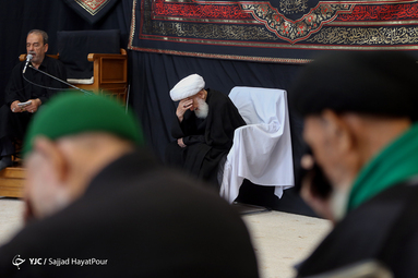 هیئت ما / عزاداری روز پنجم محرم در دفتر مراجع تقلید آیت الله مکارم شیرازی، آیت الله نوری همدانی، آیت الله صافی گلپایگانی و آیت الله بروجردی