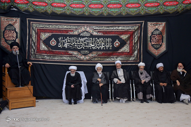 هیئت ما / عزاداری روز پنجم محرم در دفتر مراجع تقلید آیت الله مکارم شیرازی، آیت الله نوری همدانی، آیت الله صافی گلپایگانی و آیت الله بروجردی